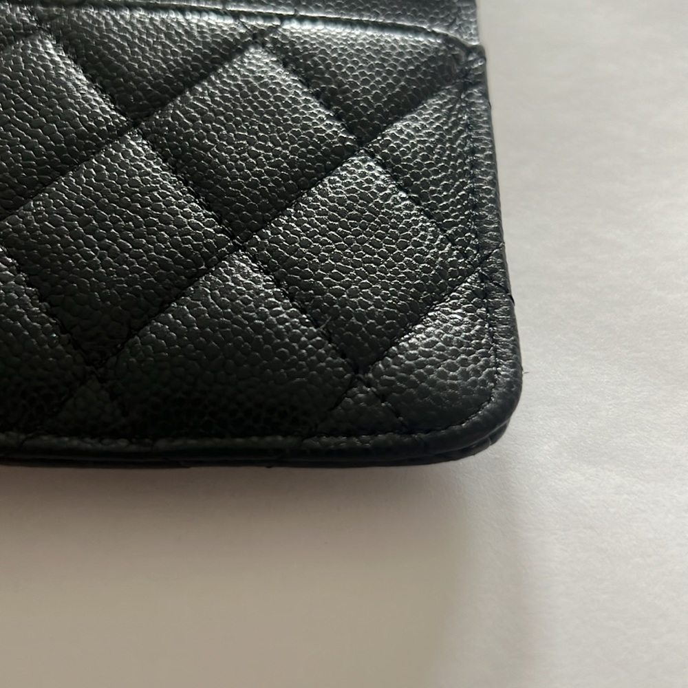 Chanel iPhone 13 Pro Max wallet. - Picture 6 of 9